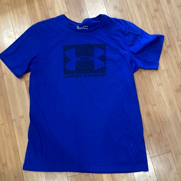 Under Armour Other - Under Armour T-shirt